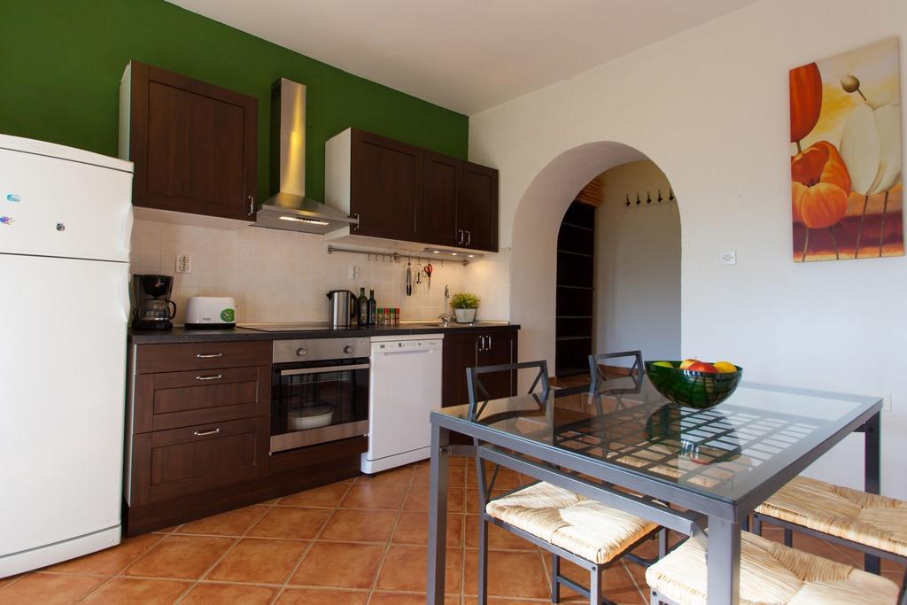 Apartments Garden Motovun Rum bild