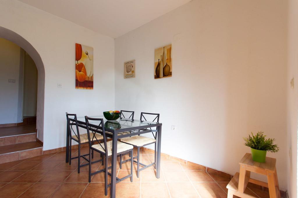 Apartments Garden Motovun Rum bild